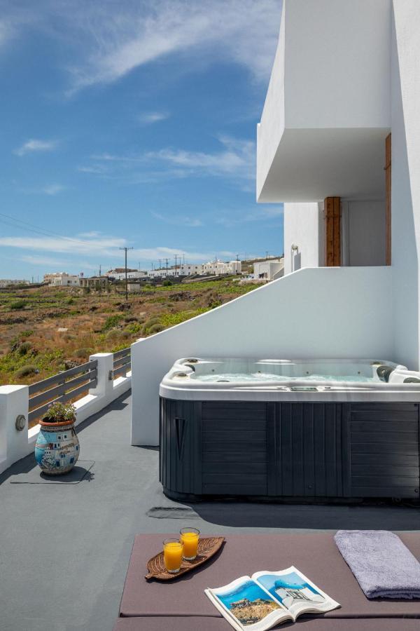 White Utopia Apartments And Maisonettes Imerovigli  Exterior photo